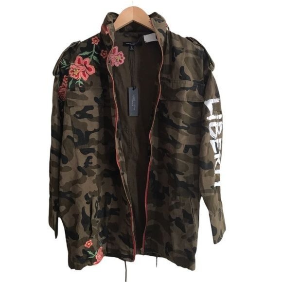 Romeo + Juliet Couture Floral Embroidered Liberty Hidden Hood Camo Jacket Small - Picture 5 of 16